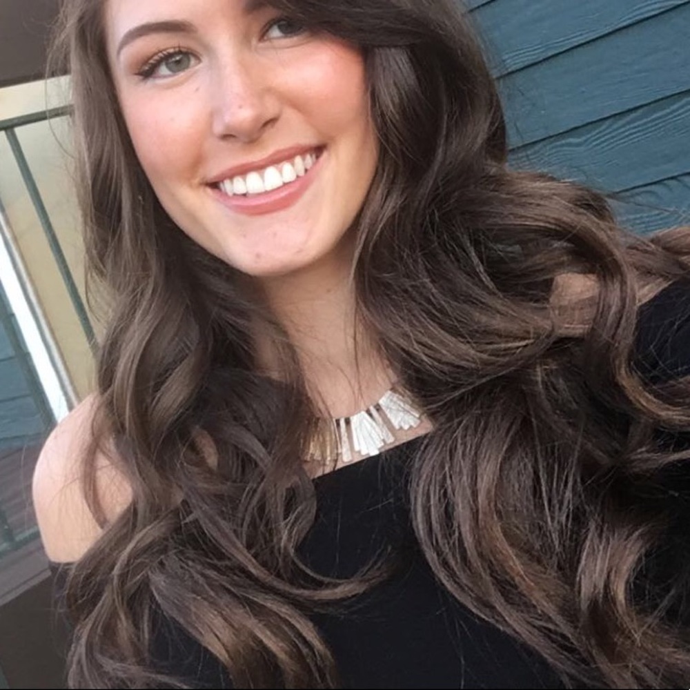 Meet your Posher, Kacie